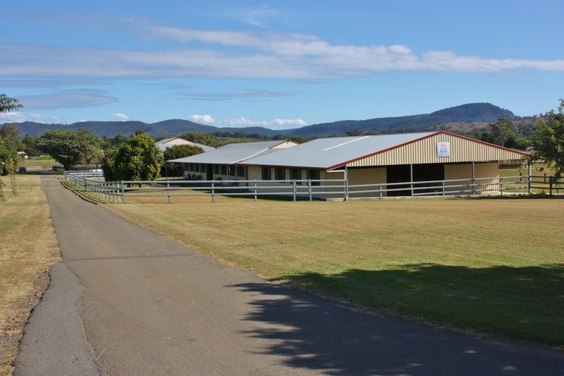 100 Oaky Creek Rd, BEAUDESERT, 4285, Queensland Rural Brisbane Real