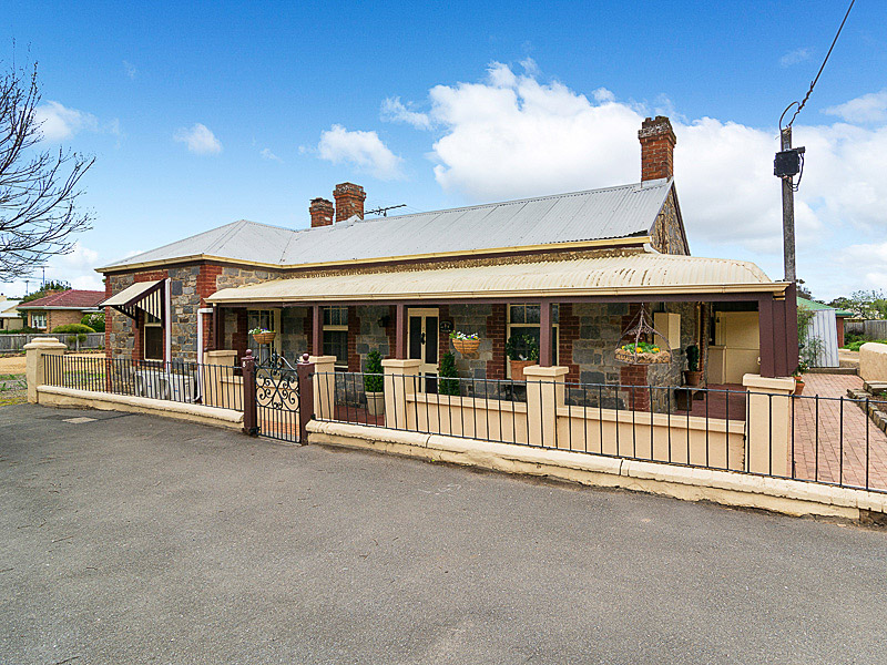 8 High Street, STRATHALBYN, 5255, South Australia Raine & Horne