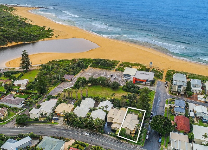 2/5 Dover Road, WAMBERAL, 2260, New South Wales Raine & Horne