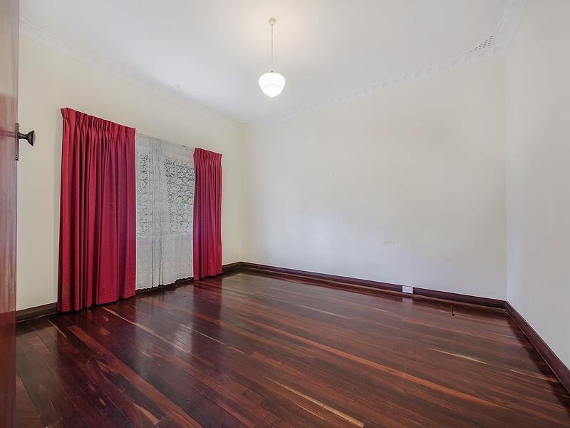 208 Edinboro Street, JOONDANNA, 6060, Western Australia North Perth