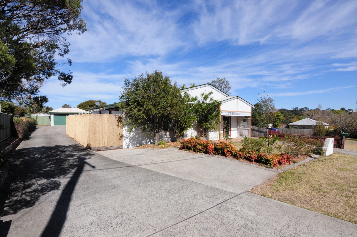 36A and B Cambewarra Road, BOMADERRY, 2541, New South Wales Raine