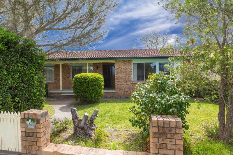 9 Bayview Street, SURFSIDE, 2536, New South Wales Batemans Bay Real