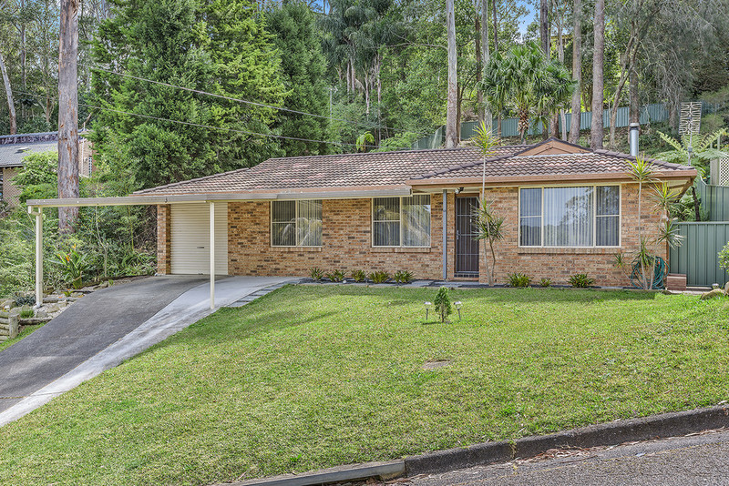 13 Gregory Street, WYOMING, 2250, New South Wales Raine & Horne