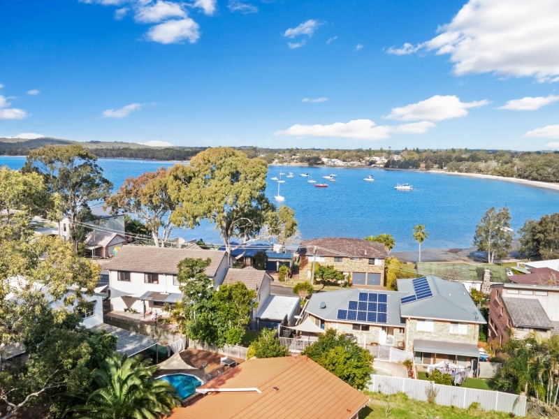 39 Admiralty Avenue, TANILBA BAY, 2319, New South Wales Raine & Horne