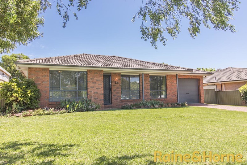 23 sdale Drive, DUBBO, 2830, New South Wales Raine & Horne Dubbo