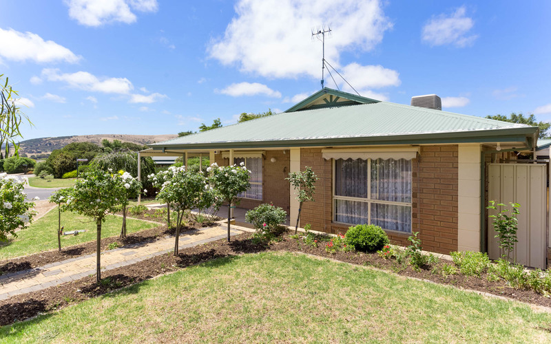 27 Tolmer Court, Hayborough, 5211, South Australia Raine & Horne