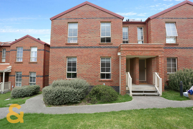 34/22 The Ridge, Roxburgh Park, 3064, Victoria Raine & Horne Roxburgh