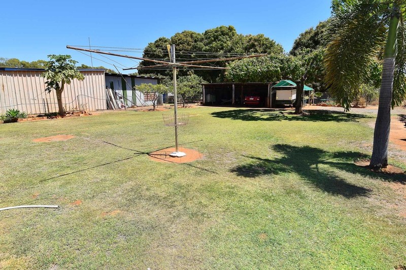 26 Mackay Street, PENTLAND, 4816, Queensland Raine & Horne Charters