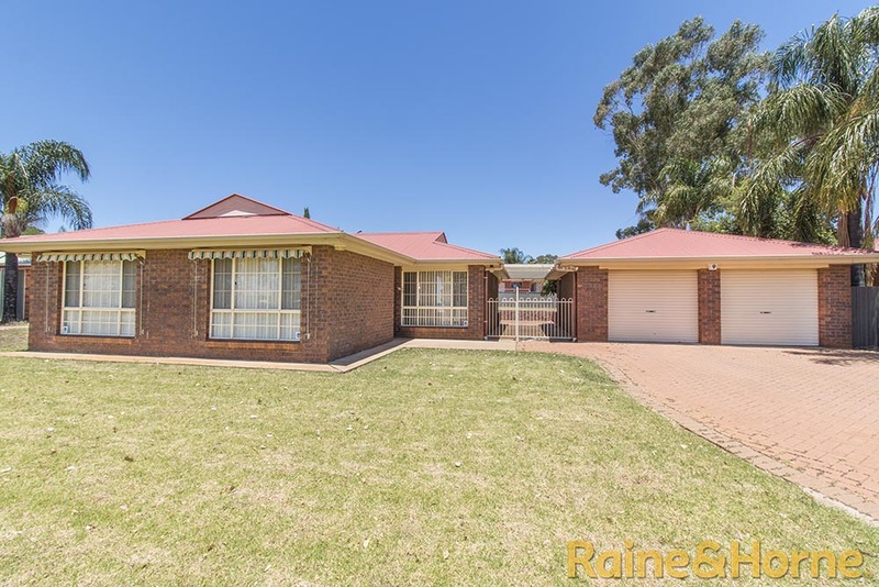 127 Cobbora Road, DUBBO, 2830, New South Wales Raine & Horne Dubbo