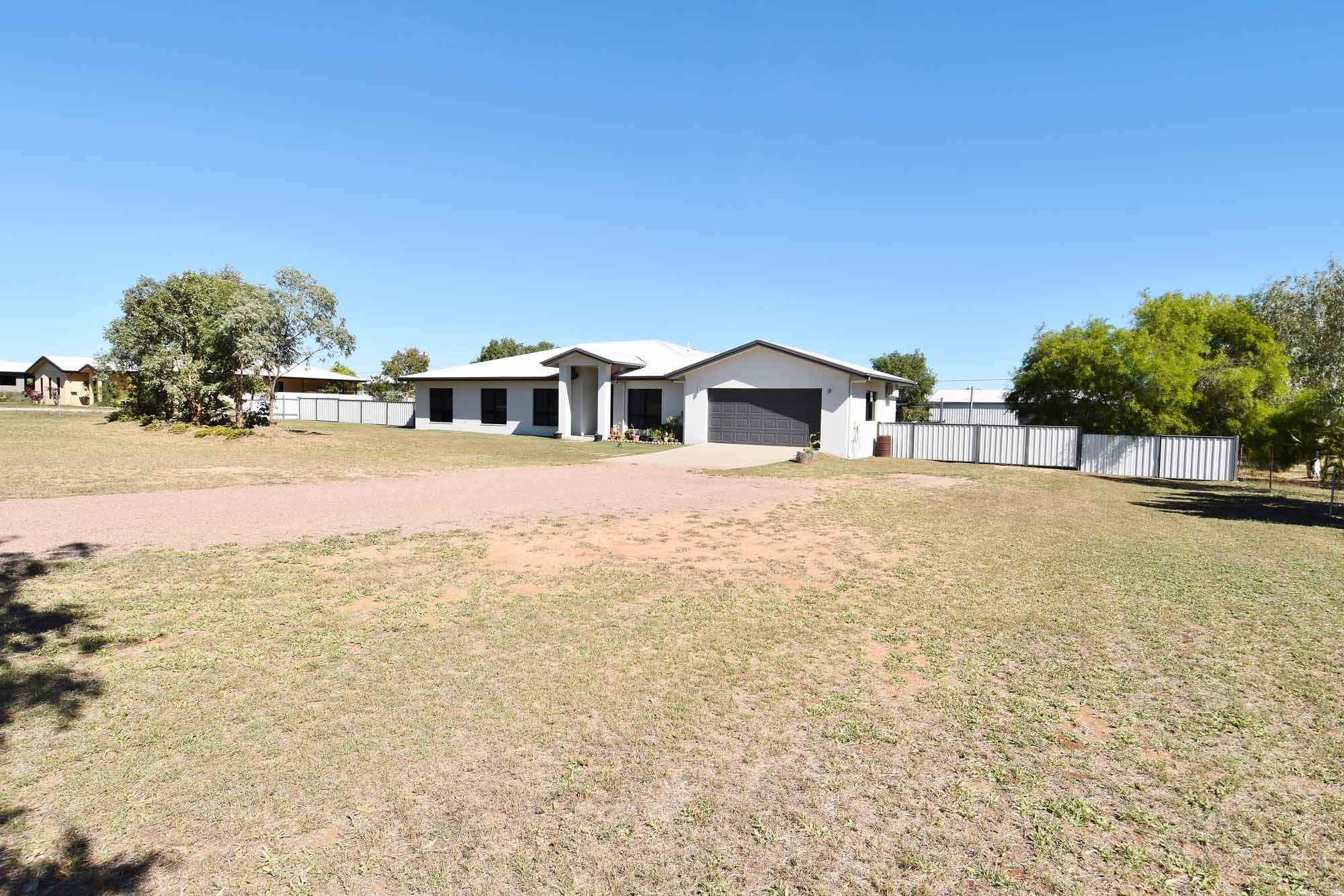 189 WEIR ROAD, TOLL, 4820, Queensland Raine & Horne Charters Towers