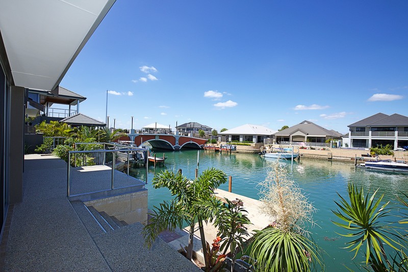 51 Waterlily Drive, DUDLEY PARK, 6210, Western Australia Mandurah