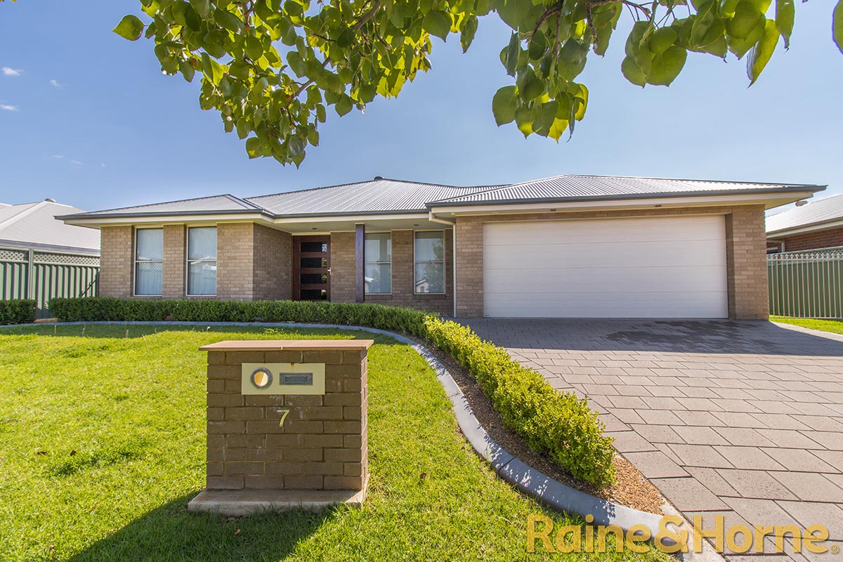 7 Ripple Court, Dubbo, 2830, New South Wales Raine & Horne Dubbo