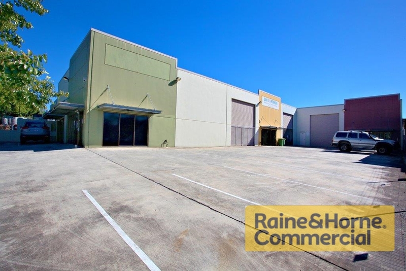 1/3 Christine Place, CAPALABA, 4157, Queensland Real Estate Agents Raine & Horne