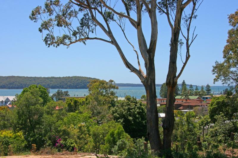 10 Pacific Street, BATEMANS BAY, 2536, New South Wales Batemans Bay Real Estate Agents Raine