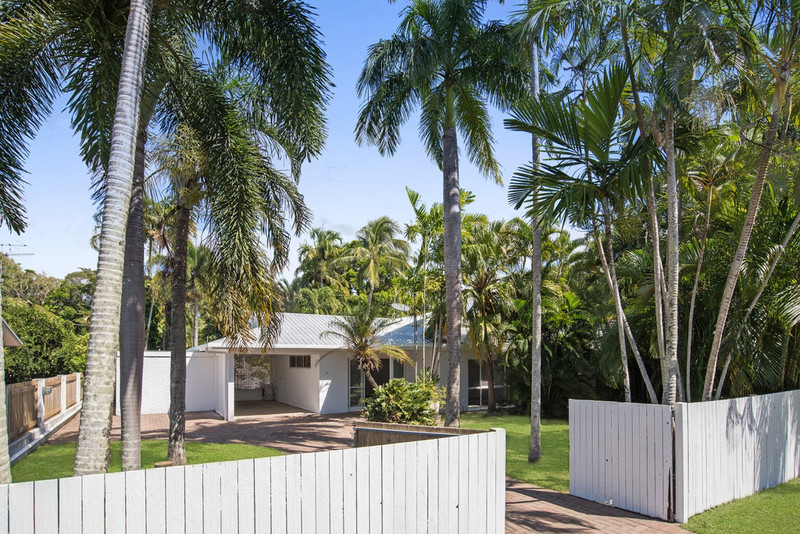 26 LIMPET AVENUE, PORT DOUGLAS, 4877, Queensland Port Douglas Real