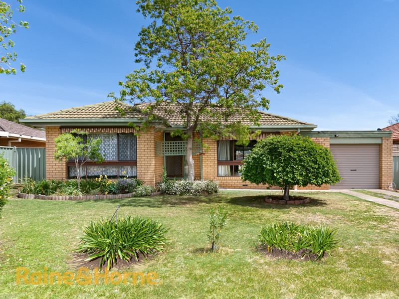 9 Eldershaw Drive, Forest Hill, 2651, New South Wales Raine & Horne