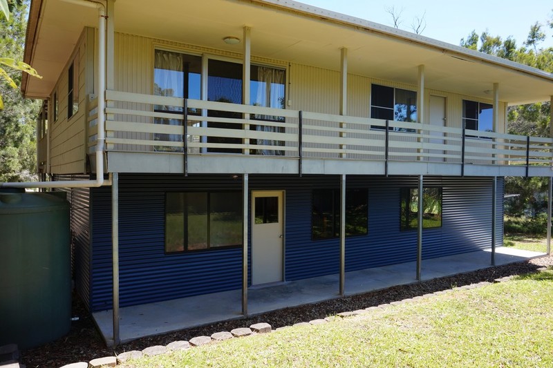 21 Hastings Terrace, MACLEAY ISLAND, 4184, Queensland Raine & Horne