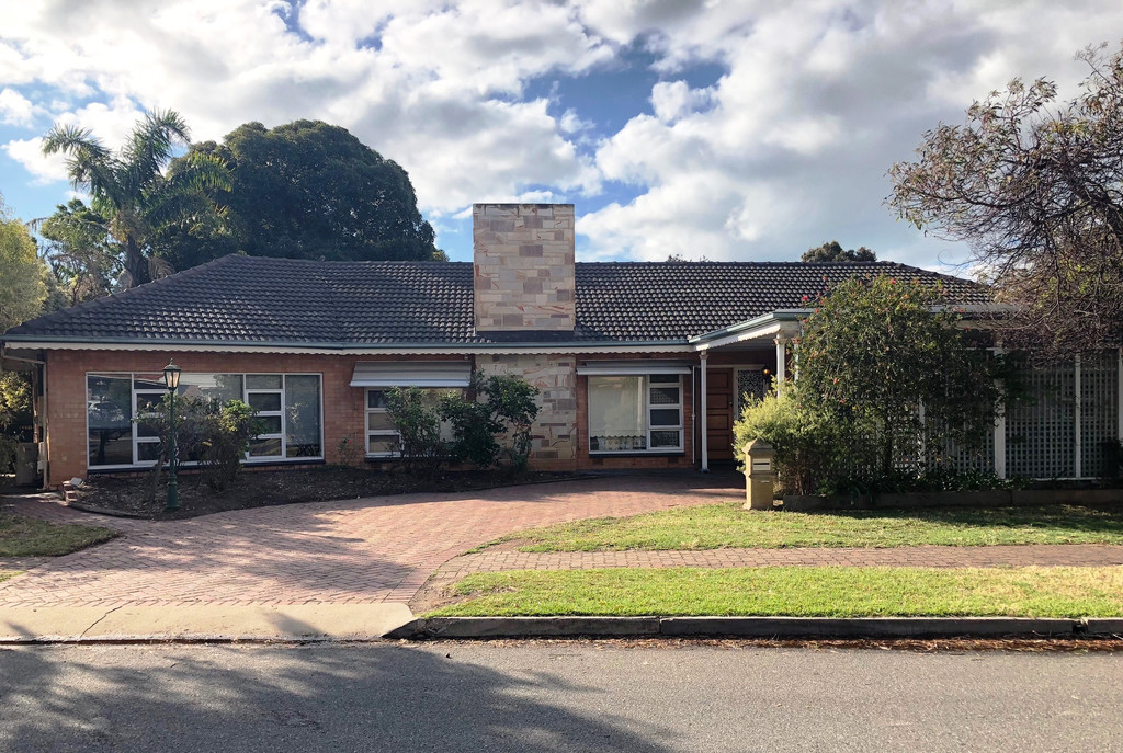 27 Sunset Crescent, GRANGE, 5022, South Australia Raine & Horne Semaphore