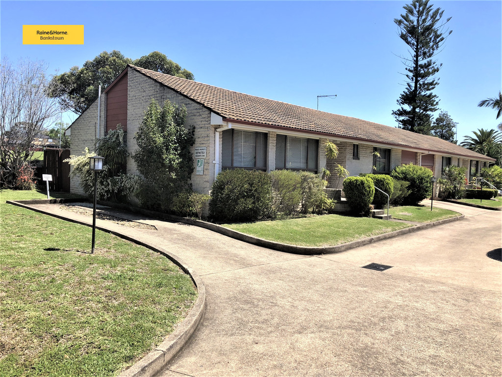 9/25 Street, YAGOONA, 2199, New South Wales Raine & Horne