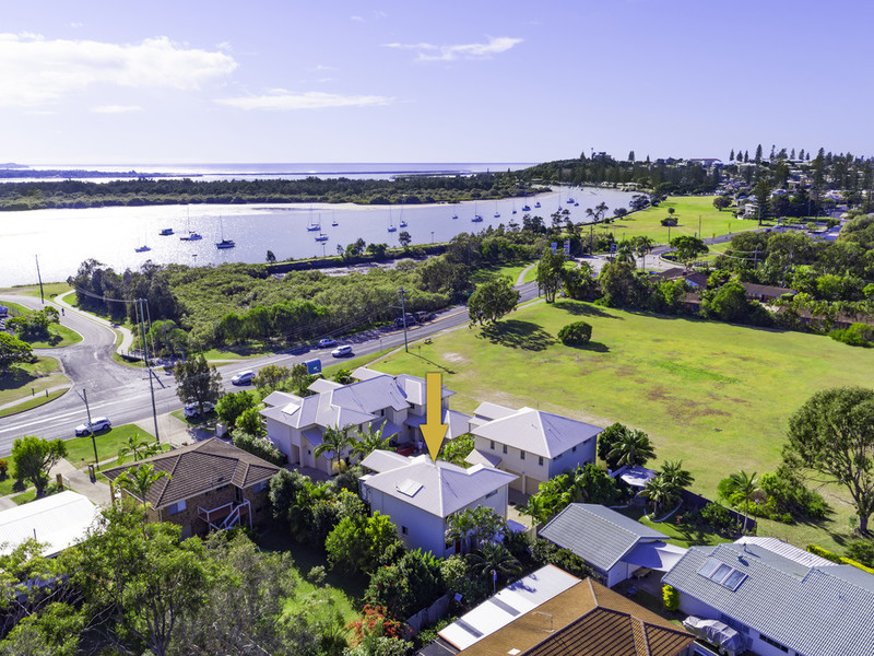 5/16 Yamba Road, Yamba, 2464, New South Wales Raine & Horne Yamba
