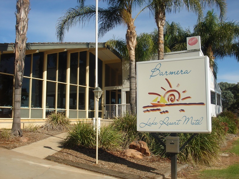 Barmera Lake Resort Motel BARMERA, SA Raine & Horne