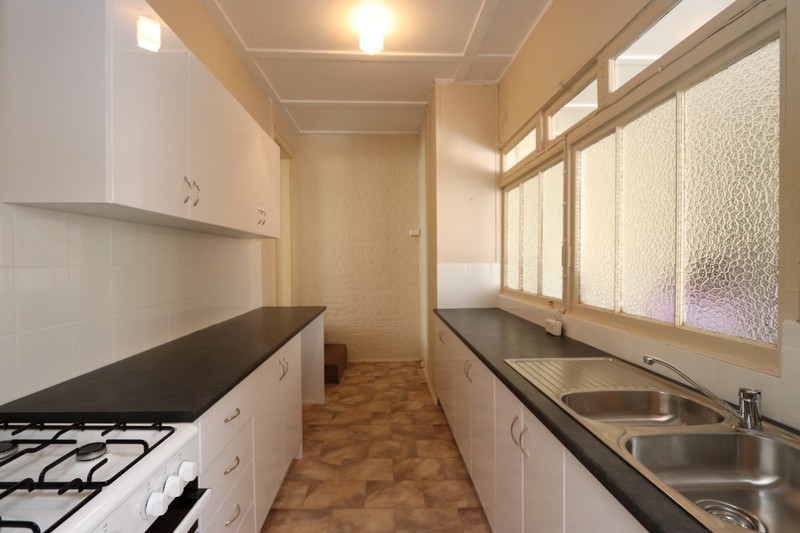 6/202 Durham Street, BATHURST, 2795, New South Wales Raine & Horne