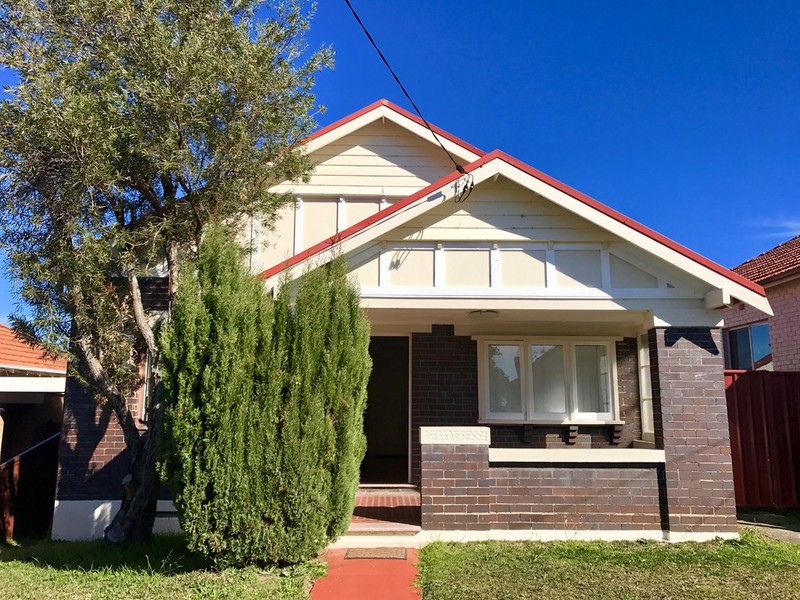 17 Manildra Street, EARLWOOD, 2206, New South Wales Raine & Horne