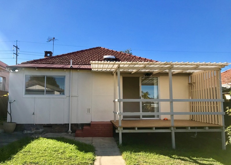 17 Manildra Street, EARLWOOD, 2206, New South Wales Raine & Horne