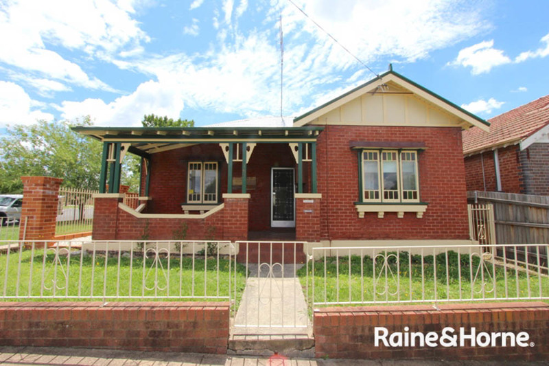 157 William Street, BATHURST, 2795, New South Wales Raine & Horne