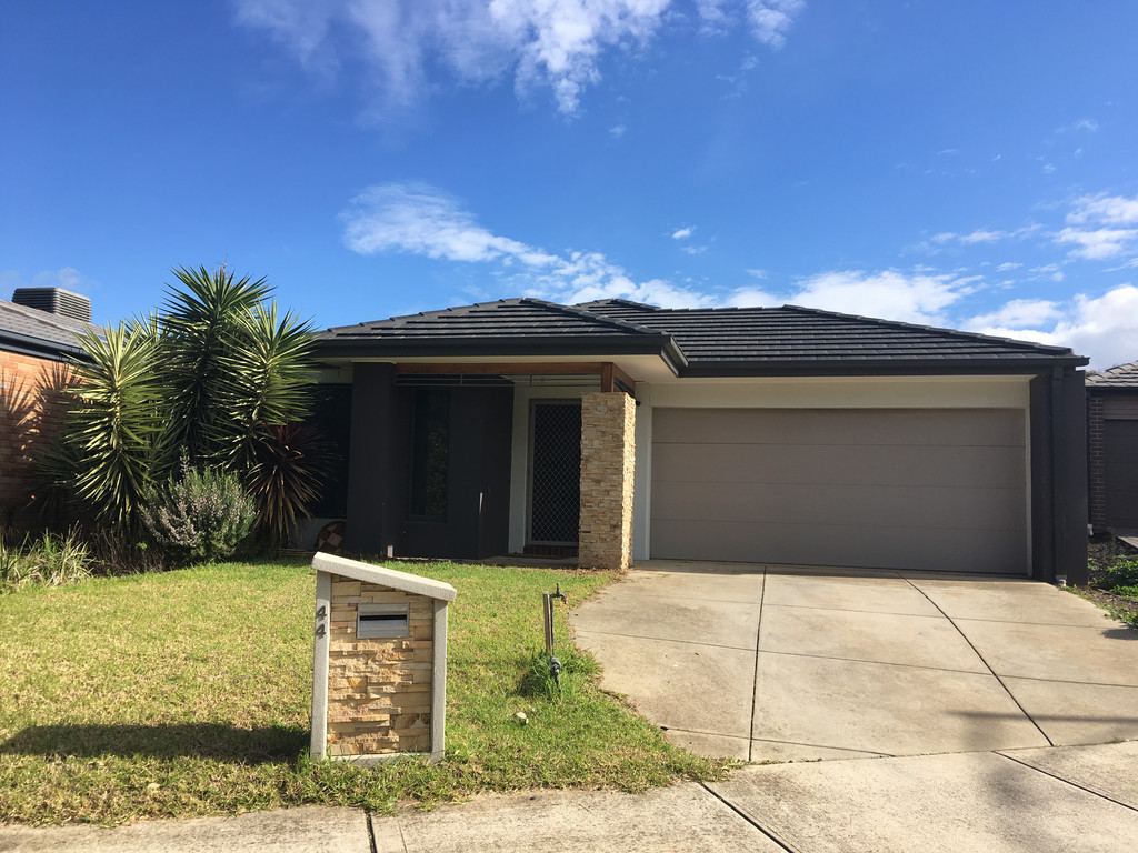 44 Fantail Way, BROOKFIELD, 3338, Victoria Raine & Horne Melton