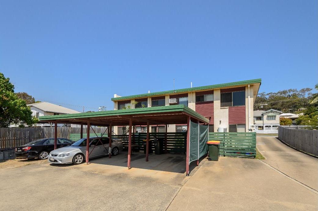 2/196 AUCKLAND STREET, SOUTH GLADSTONE, 4680, Queensland Raine