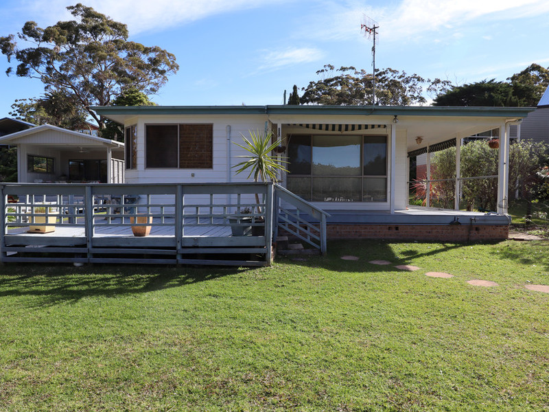 2/288 River Road, Sussex Inlet, 2540, New South Wales Raine & Horne