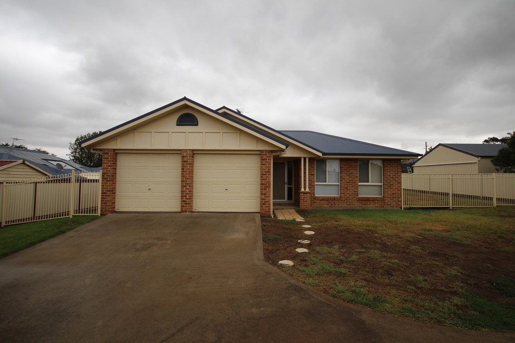 29 Gordon St, Aberdeen, 2336, New South Wales Raine & Horne Muswellbrook