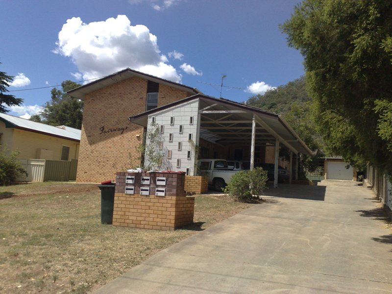 5/6 Golf Street, Tamworth, 2340, New South Wales Raine & Horne Tamworth