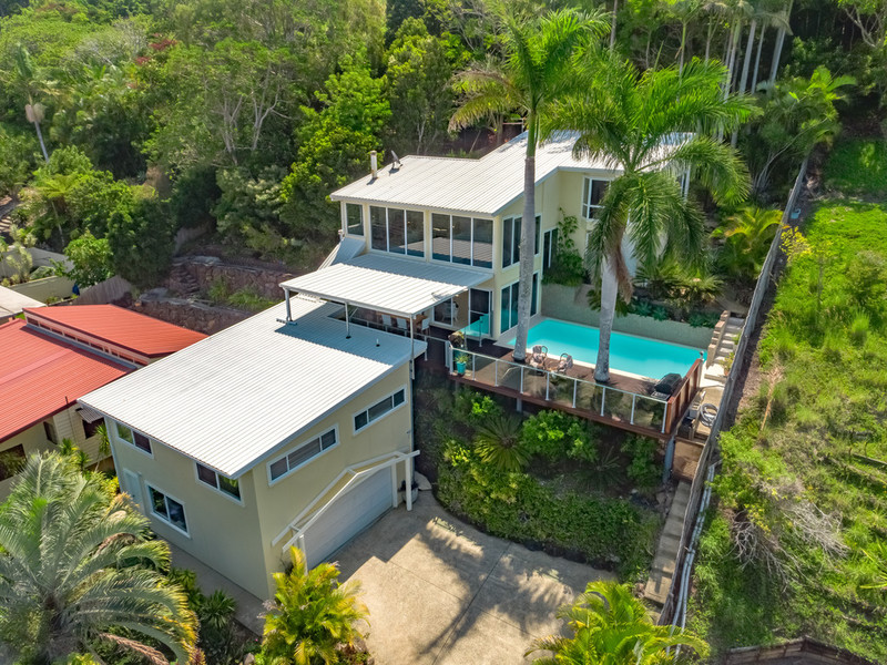 45 Bimbadeen Ave, Banora Point, 2486, New South Wales Raine & Horne