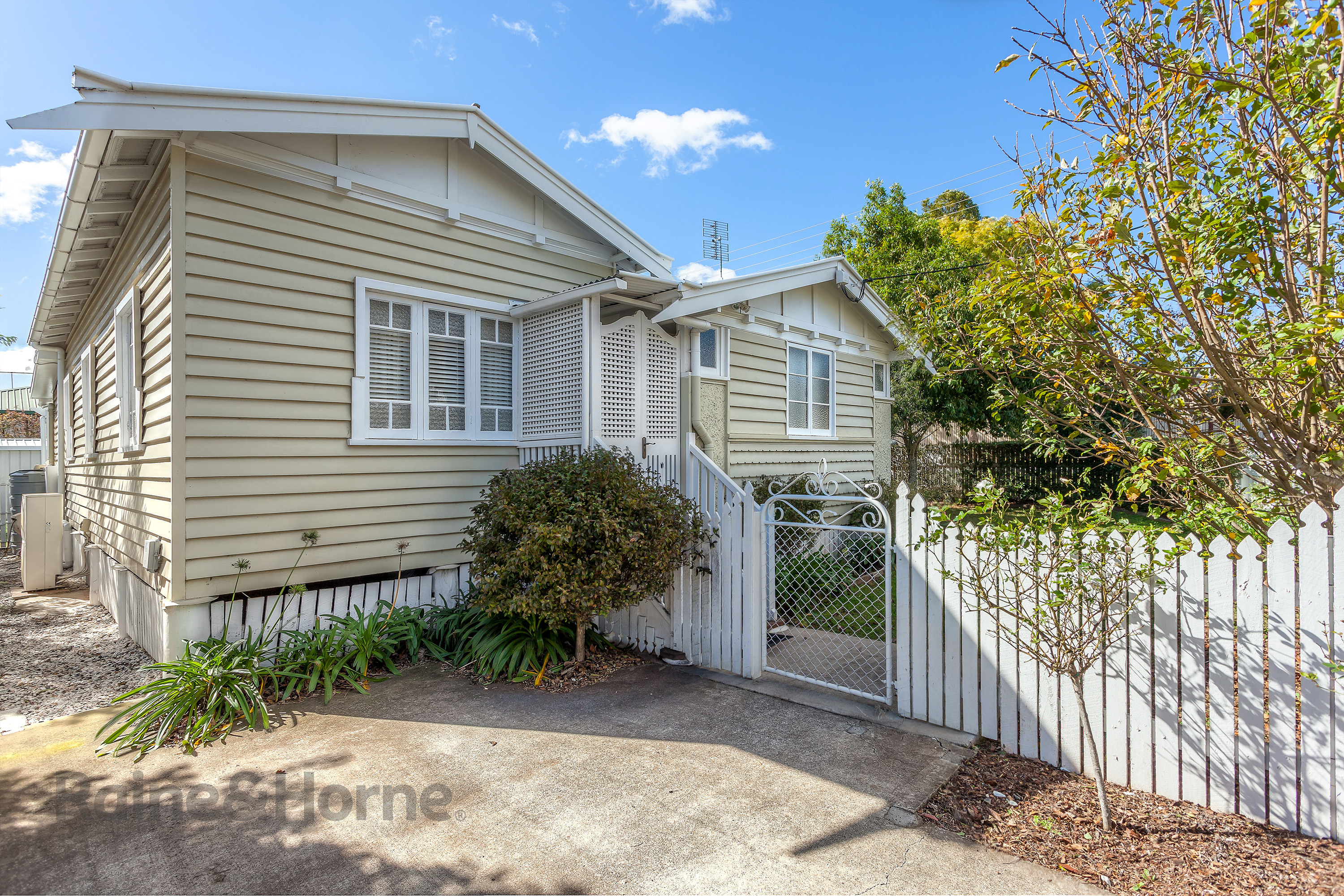 195 Long Street, South Toowoomba, 4350, Queensland Raine & Horne