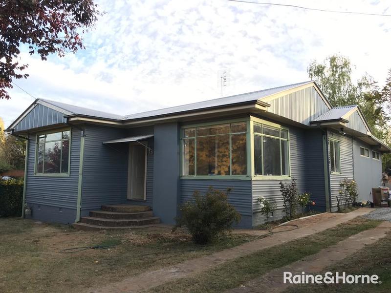 16 Collwood Crescent, Orange, 2800, New South Wales Raine & Horne Orange