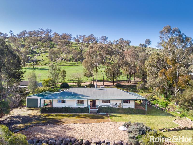 8 Wagga Wagga Street, Oura, 2650, New South Wales Raine & Horne Wagga