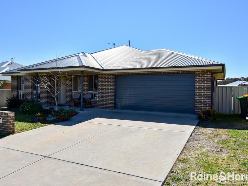 30 Molloy Drive, Orange, 2800, New South Wales Raine & Horne Orange