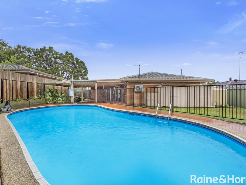 68 Greenmeadow Road, Mansfield, 4122, Queensland Raine & Horne Carindale