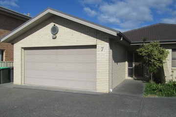 Recently Listed 1/7 Whitecap Close, Redhead, 2290, New South Wales