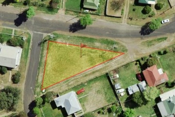 Recently Listed 11 Dibbs Street, Wellington, 2820, New South Wales