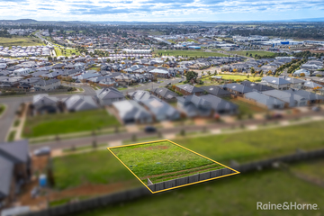 Recently Listed 28 Delia Avenue, Sunbury, 3429, Victoria