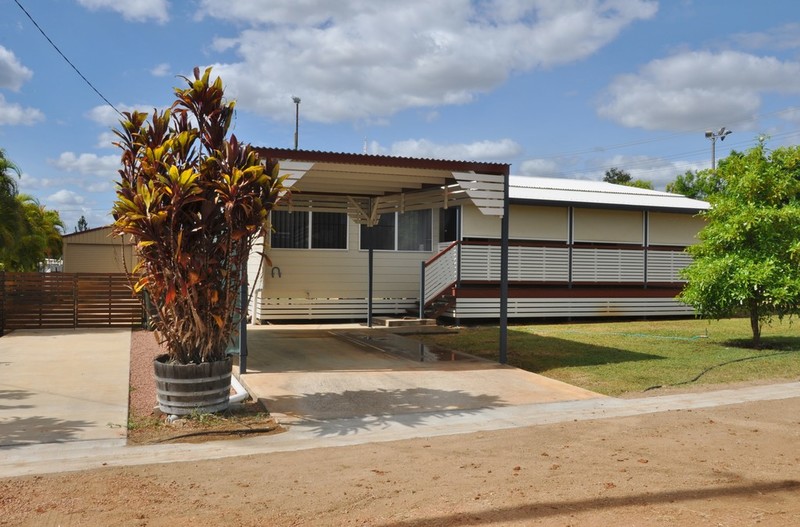 16 Hicks Street, CHARTERS TOWERS, 4820, Queensland Charters Towers